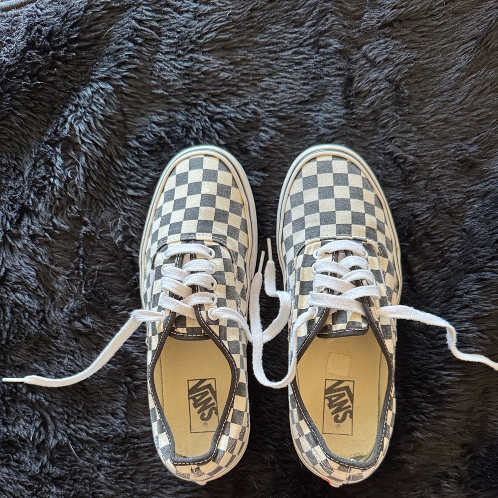 Authentic Vans B&W Checkerboard Canvas Sneakers size 9.5 M / 11 W